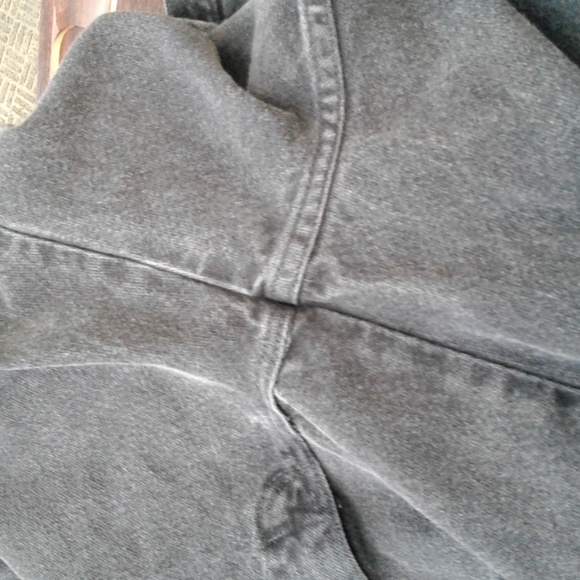 Men's faded black  size 40-32 good condition wranglers - Picture 11 of 11